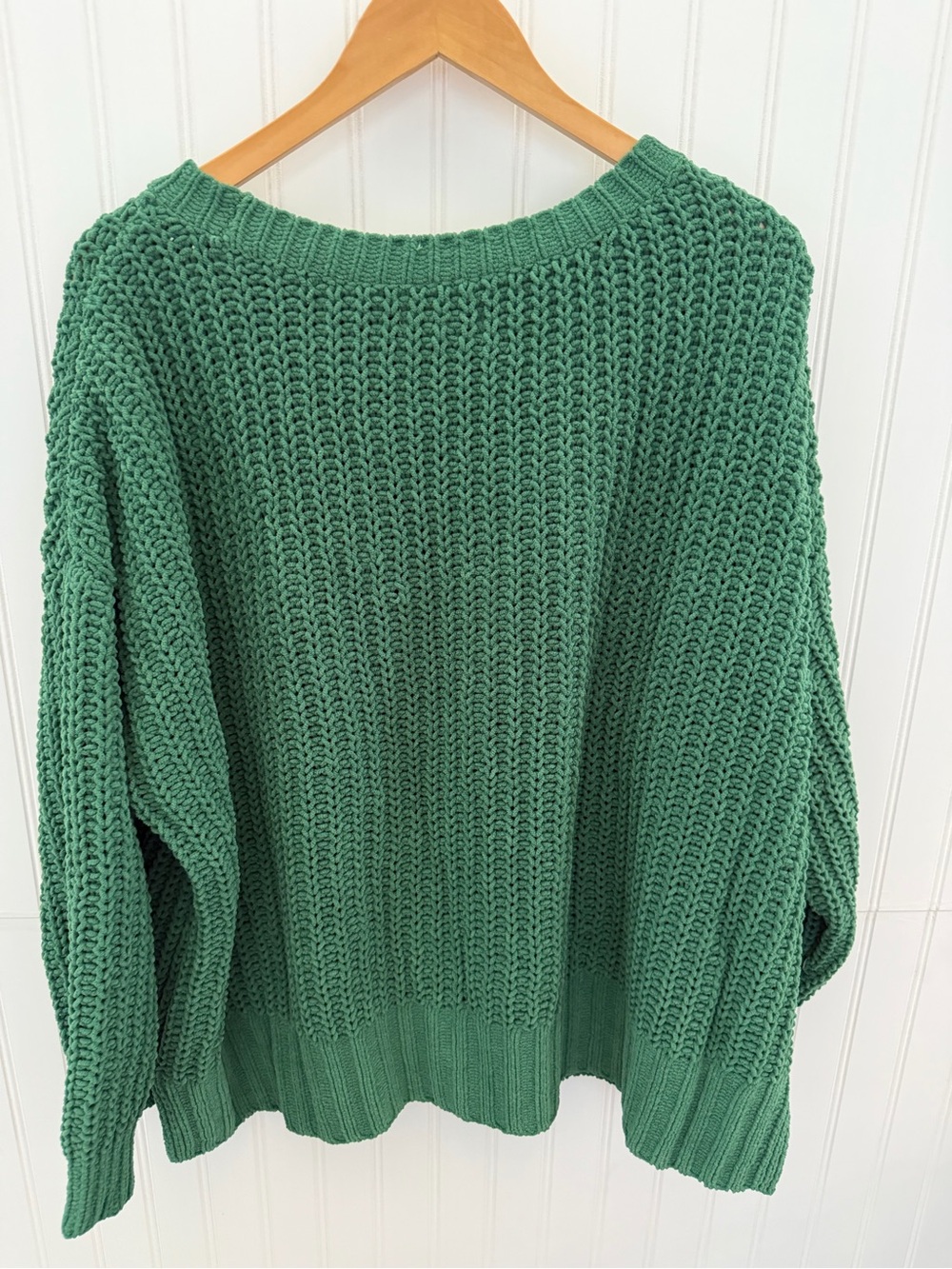 American Eagle Outfitters Chenille Green Cozy Crewneck Sweater - Picture 3 of 3